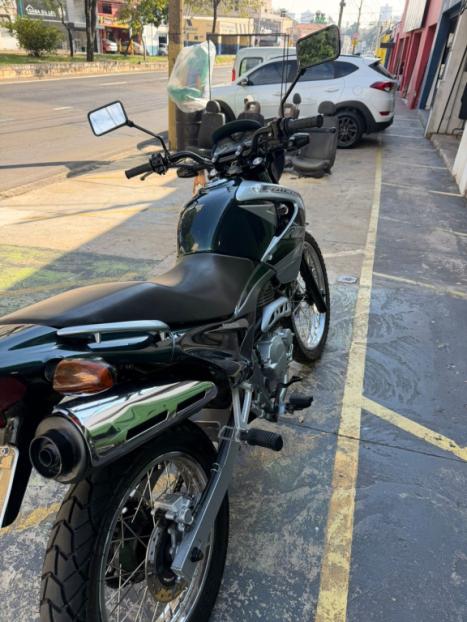 HONDA NX Falcon 400, Foto 4