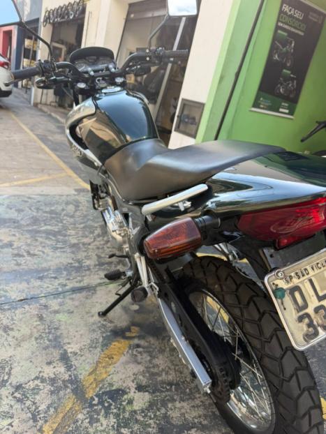 HONDA NX Falcon 400, Foto 5