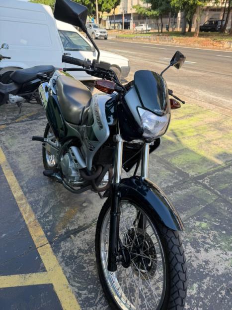 HONDA NX Falcon 400, Foto 6