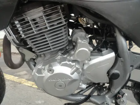 HONDA NX Falcon 400, Foto 16