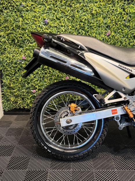 HONDA NX Falcon 400, Foto 3