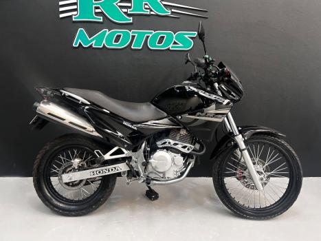 HONDA NX Falcon 400, Foto 3