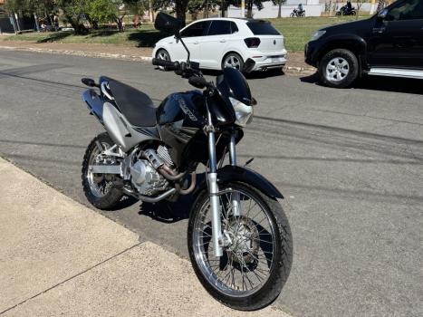 HONDA NX Falcon 400, Foto 3