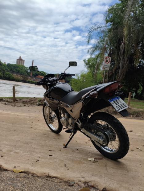 HONDA NX Falcon 400, Foto 6