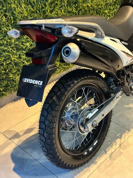 HONDA NXR Bros 150 ESD, Foto 3