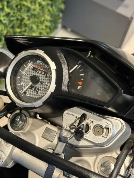 HONDA NXR Bros 150 ESD, Foto 6
