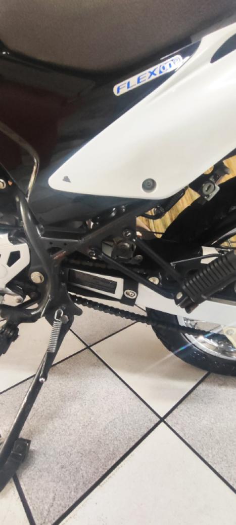 HONDA NXR Bros 150 ESD MIX, Foto 3