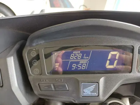 HONDA NXR Bros 160 ESDD, Foto 4