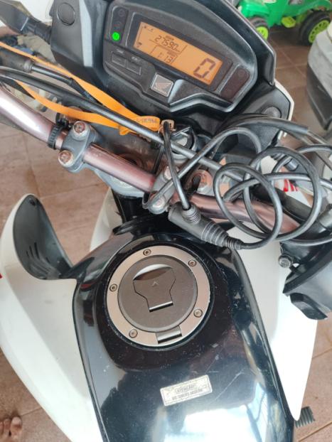 HONDA NXR Bros 160 ESD, Foto 2