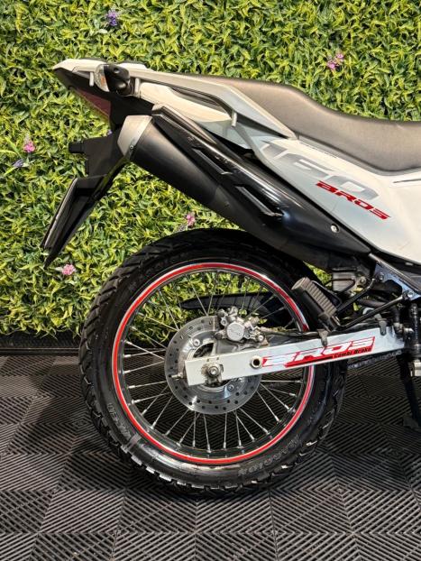 HONDA NXR Bros 160 ESDD, Foto 3