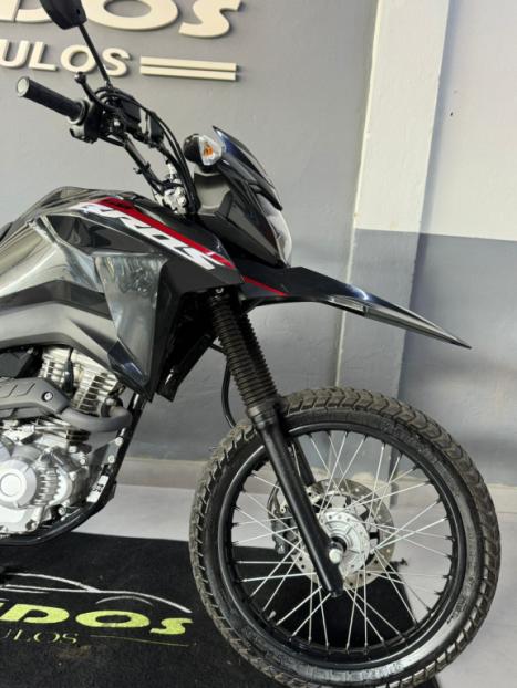 HONDA NXR Bros 160 ESD, Foto 2
