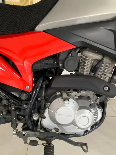 HONDA NXR Bros 160 ESDD, Foto 6