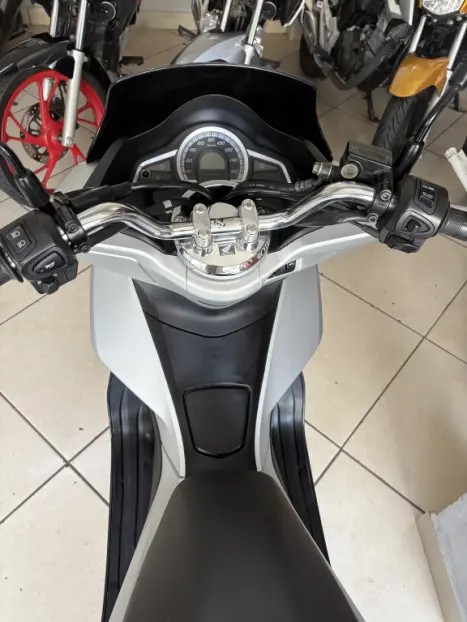 HONDA PCX 150 , Foto 7 HONDA PCX 150 , Foto 7