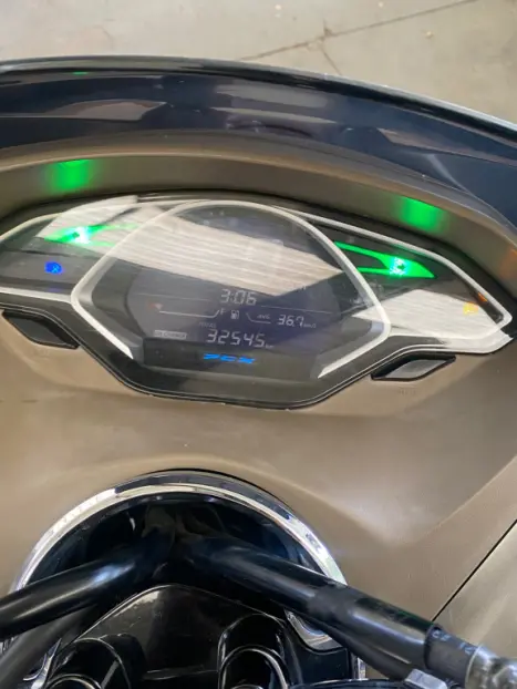 HONDA PCX 150 , Foto 2