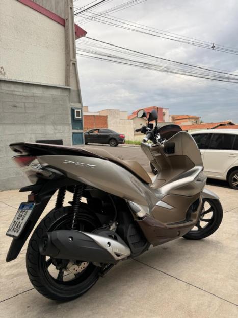 HONDA PCX 150 DLX, Foto 8