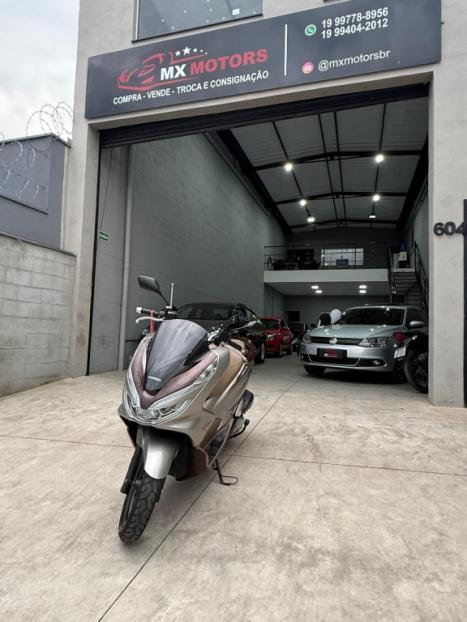 HONDA PCX 150 DLX, Foto 9