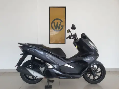 HONDA PCX 150 DLX, Foto 2
