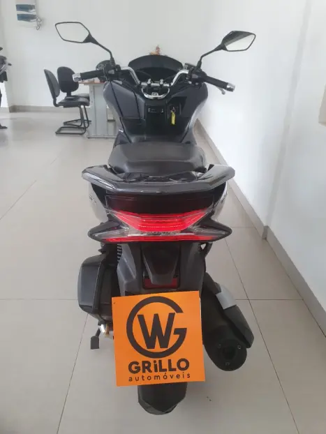 HONDA PCX 150 DLX, Foto 8