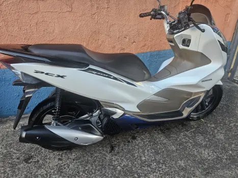 HONDA PCX 150 DLX, Foto 2
