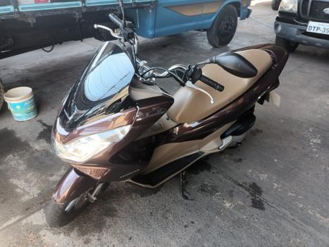 HONDA PCX 150 DLX, Foto 1