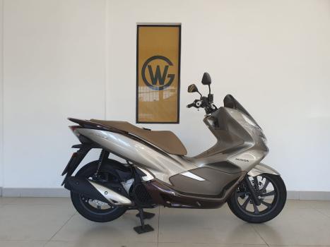 HONDA PCX 150 DLX, Foto 1