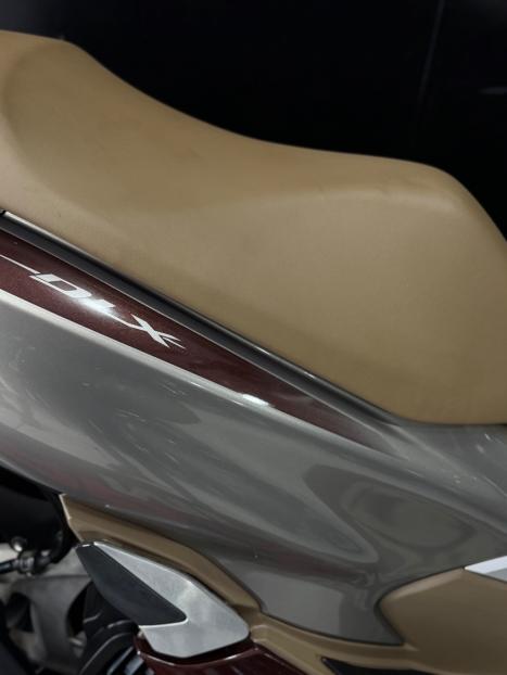 HONDA PCX 150 DLX, Foto 3