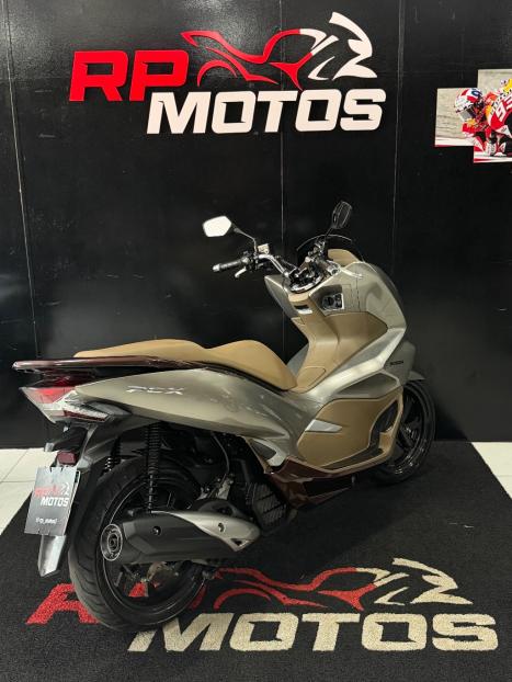HONDA PCX 150 DLX, Foto 5
