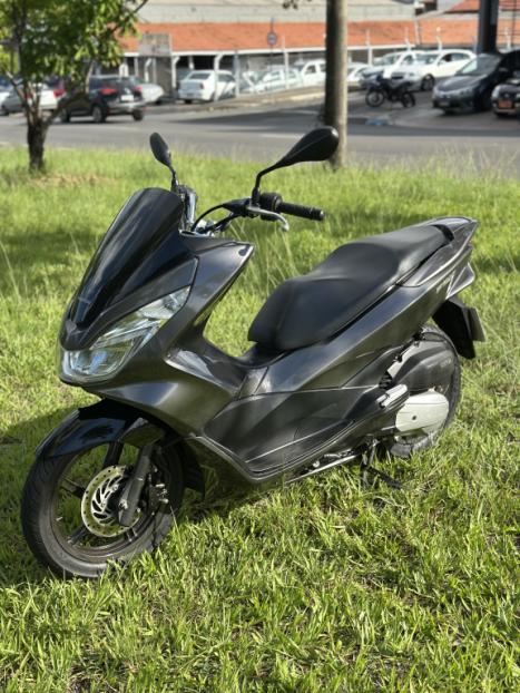 HONDA PCX 150 DLX, Foto 6