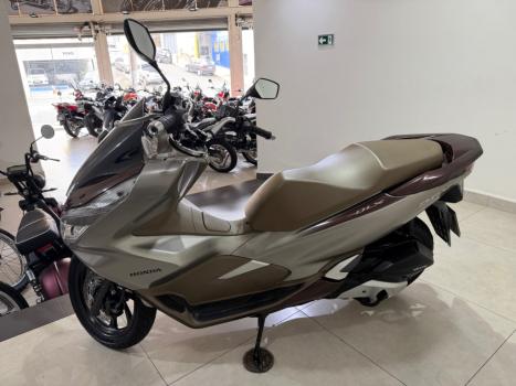 HONDA PCX 150 DLX, Foto 4