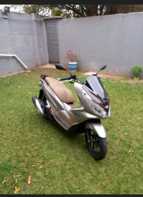 HONDA PCX 150 DLX, Foto 1