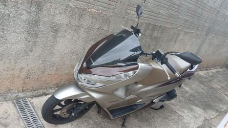 HONDA PCX 150 DLX, Foto 4