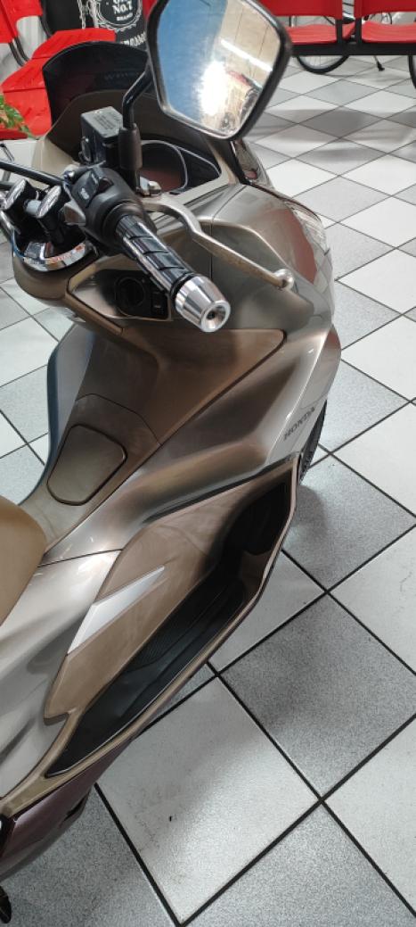 HONDA PCX 150 DLX, Foto 7