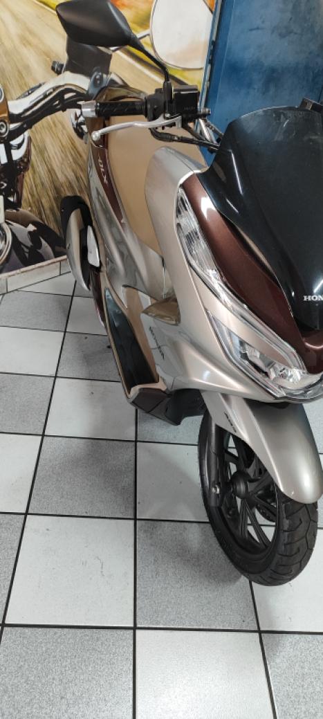 HONDA PCX 150 DLX, Foto 8