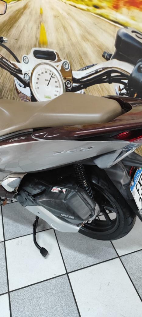 HONDA PCX 150 DLX, Foto 12