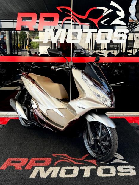 HONDA PCX 150 DLX, Foto 7