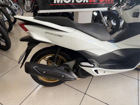 HONDA PCX 150 DLX, Foto 2