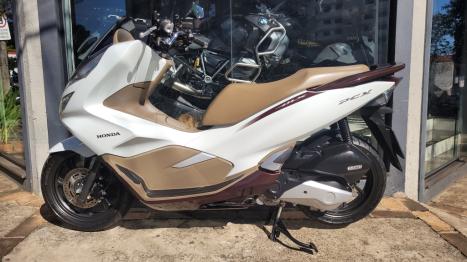 HONDA PCX 150 DLX, Foto 2