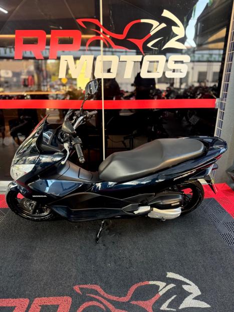 HONDA PCX 150 DLX, Foto 4