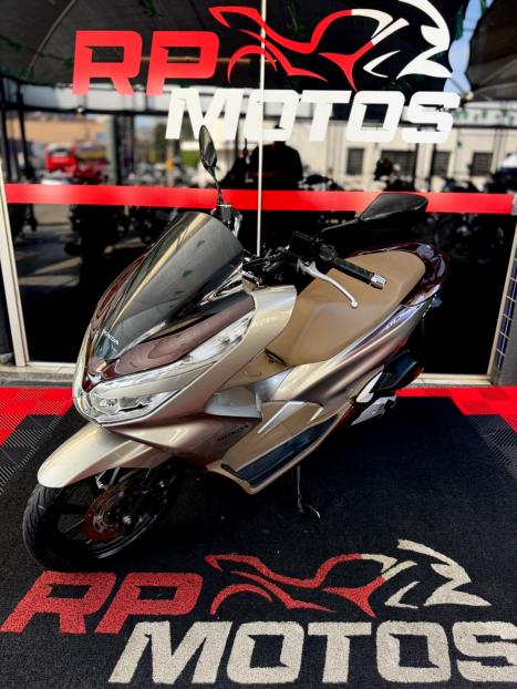 HONDA PCX 150 DLX, Foto 7