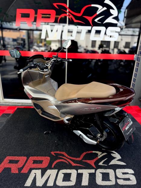 HONDA PCX 150 DLX, Foto 8