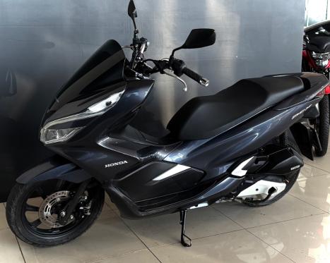 HONDA PCX 150 DLX, Foto 2