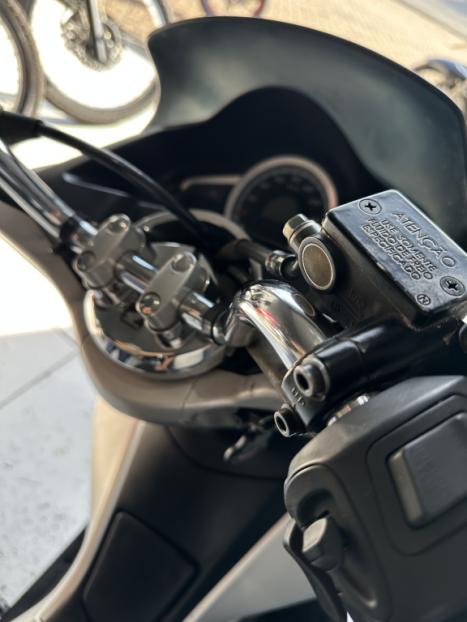 HONDA PCX 150 DLX, Foto 2