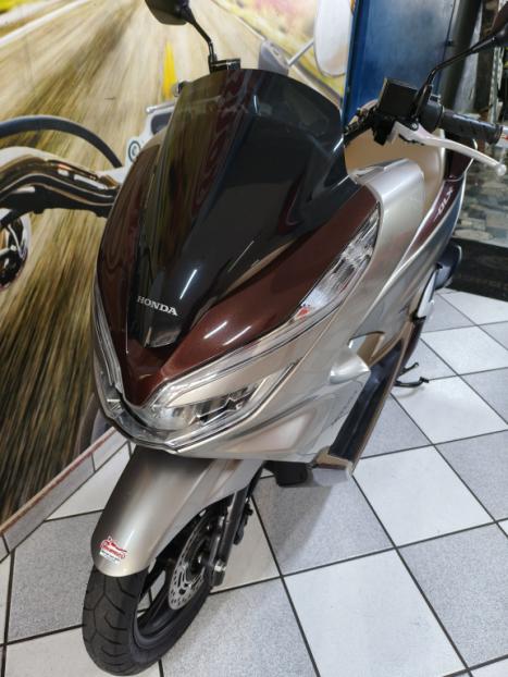 HONDA PCX 150 DLX, Foto 5