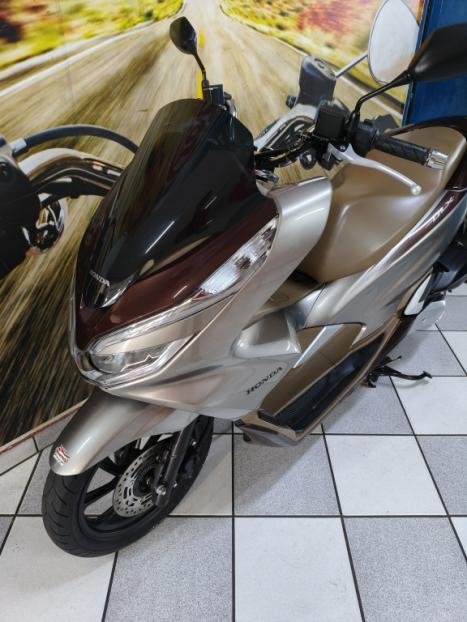 HONDA PCX 150 DLX, Foto 9