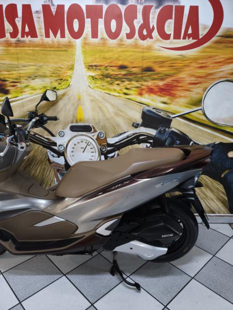 HONDA PCX 150 DLX, Foto 14