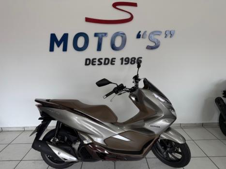 HONDA PCX 150 DLX, Foto 1