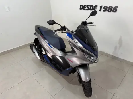 HONDA PCX 150 SPORT, Foto 3