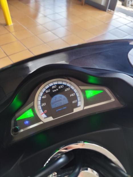 HONDA PCX 150 SPORT, Foto 2