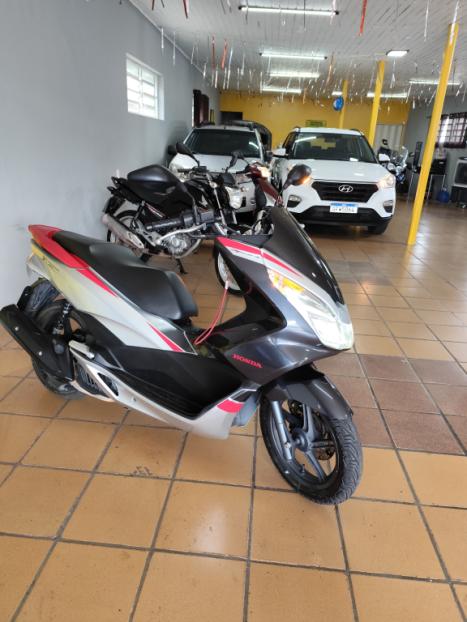 HONDA PCX 150 SPORT, Foto 5