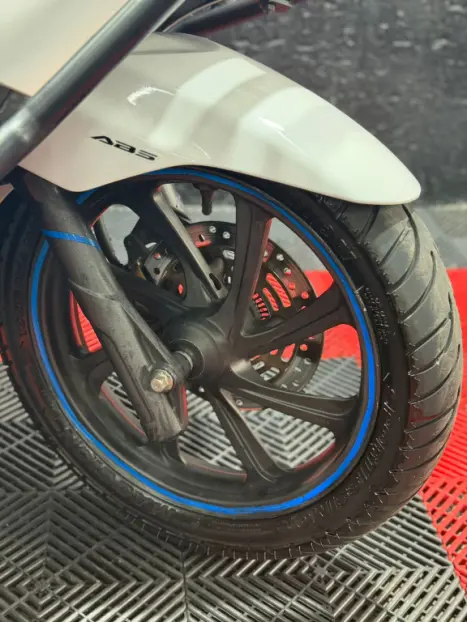 HONDA PCX 150 SPORT, Foto 7